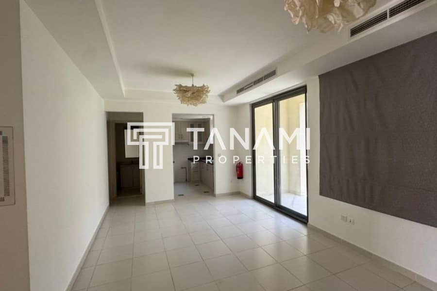 3BR+M | Ready to Move in | Private Garden 3BR+M | Ready to Move in | Private Garden