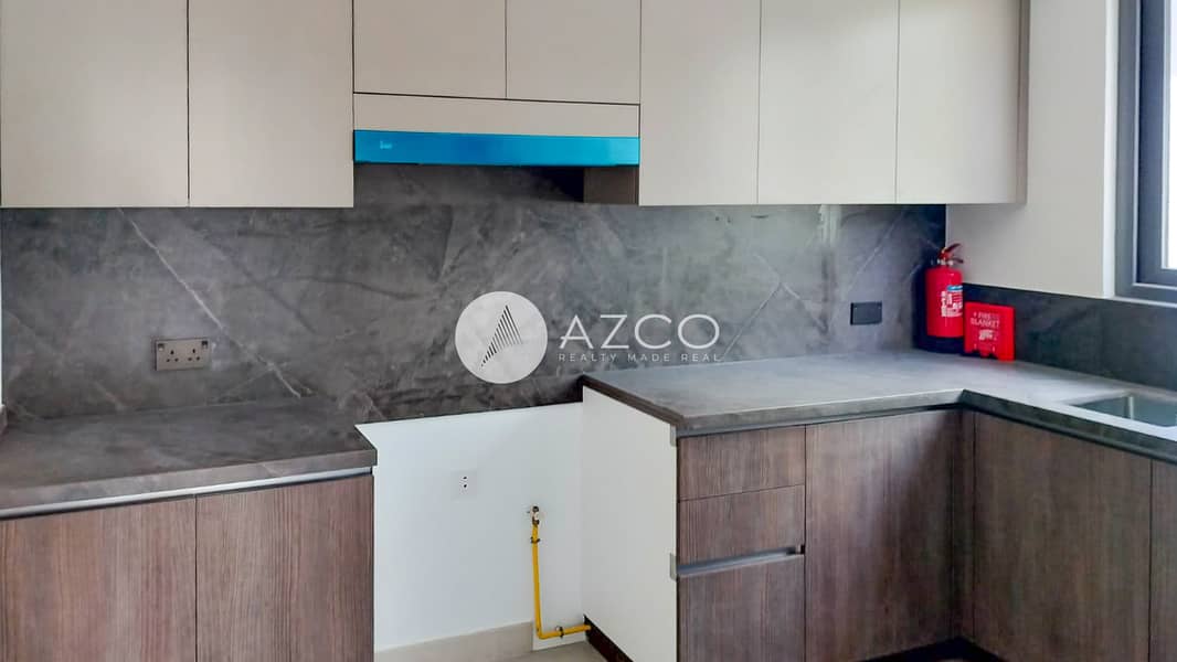 12 AZCO REAL ESTATE-3. jpg