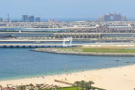 4 Bedroom Flat for Sale in Jumeirah Beach Residence (JBR), Dubai - Partial Sea View | Fully Upgraded | Vacant