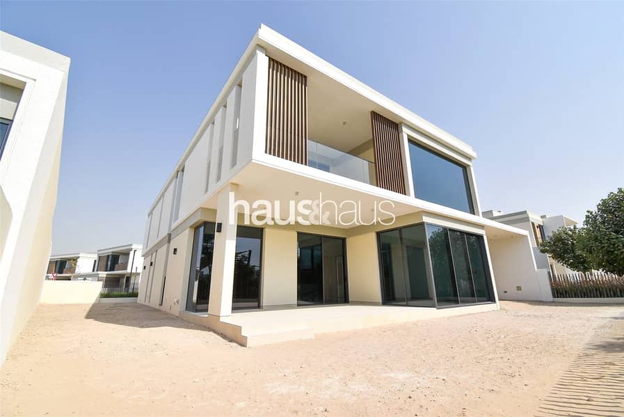 Fully Upgraded | PV Villa | View Today Fully Upgraded | PV Villa | View Today