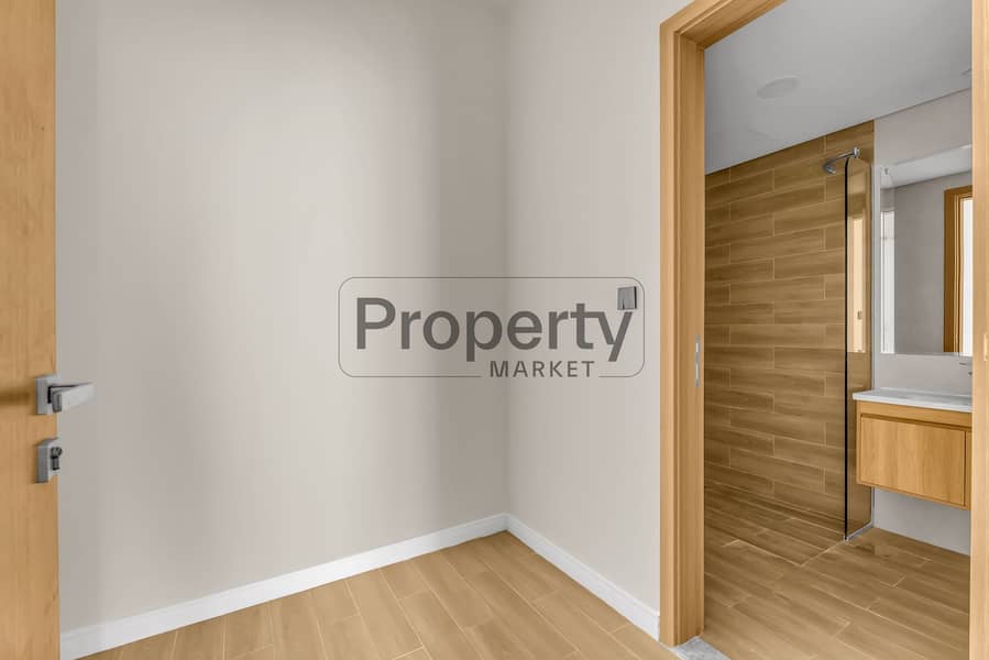 17 7ST05230. jpg