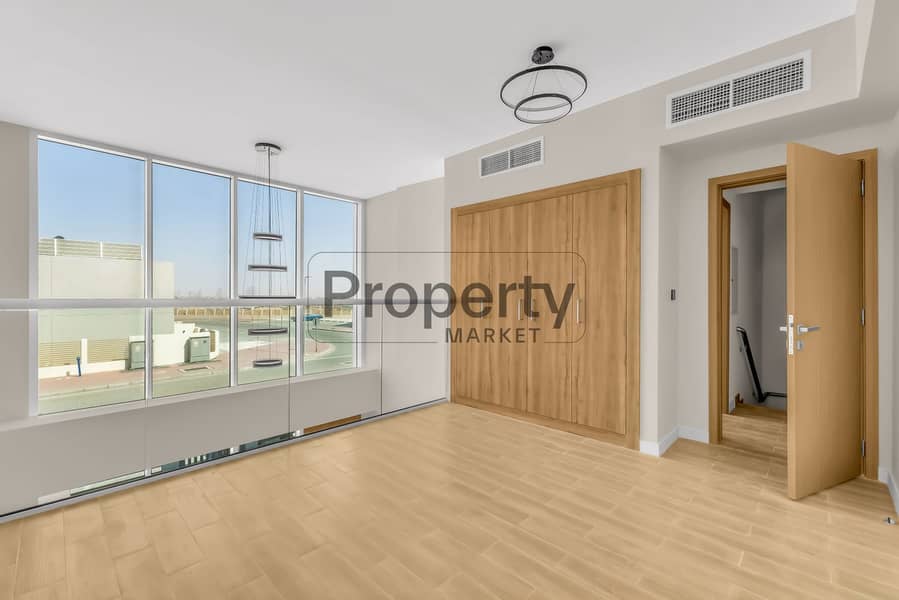 20 7ST05251. jpg