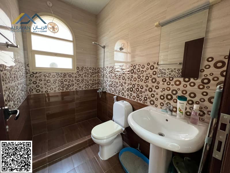 16 cd13bb49-a73f-4fbc-99b7-9d18cb8aba66. jpg