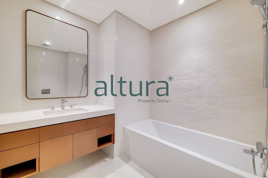 14 7_Ensuite 3-0. jpg