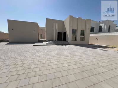 4 Bedroom Villa for Rent in Madinat Al Riyadh, Abu Dhabi - IMG_3928. jpg