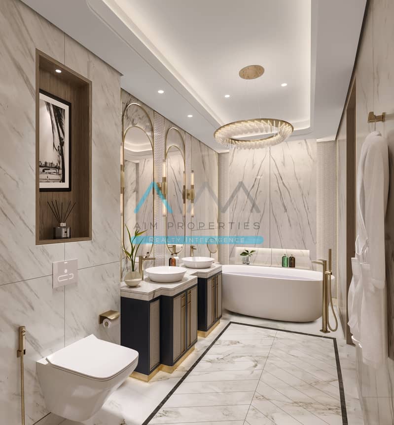 9 Harbour_Lights-Luxury-Bathroom. jpg