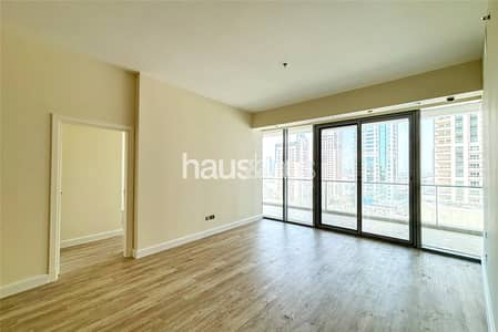 2 Bedroom Apartment for Rent in Dubai Marina, Dubai - Fully Upgraded | Unfurnished | Large Layout