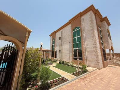5 Bedroom Villa for Rent in Al Qusaidat, Ras Al Khaimah - PHOTO-2025-05-21-12-38-42. jpg