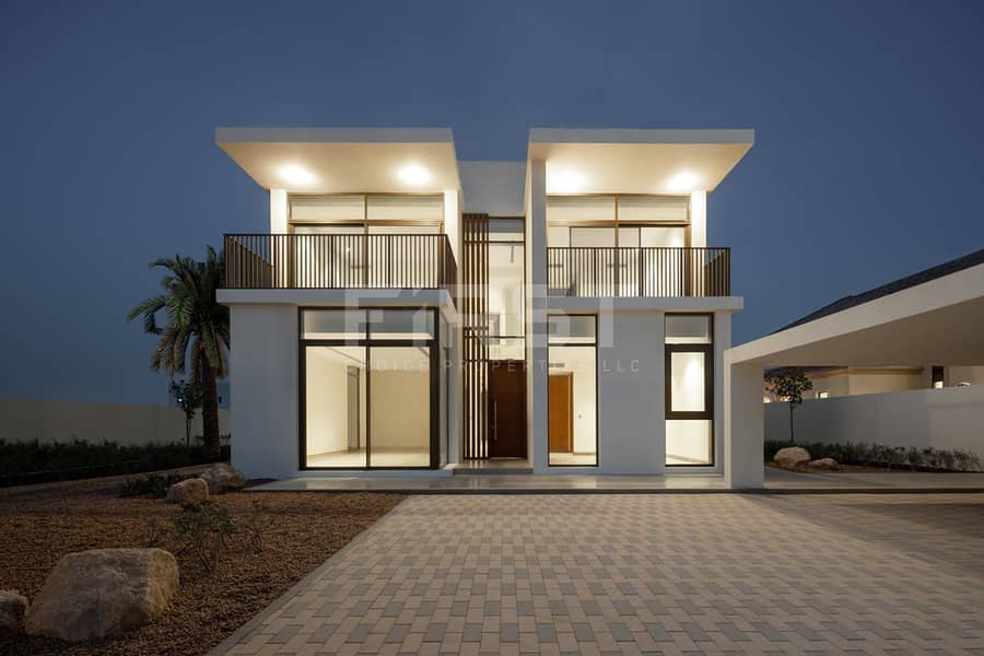 3 5 Bedroom Villa Type V5 in Jubail Island Abu Dhabi UAE (2). jpg