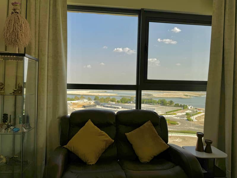 Luxury Living | Semi Furnished | Quick Deal Luxury Living | Semi Furnished | Quick Deal