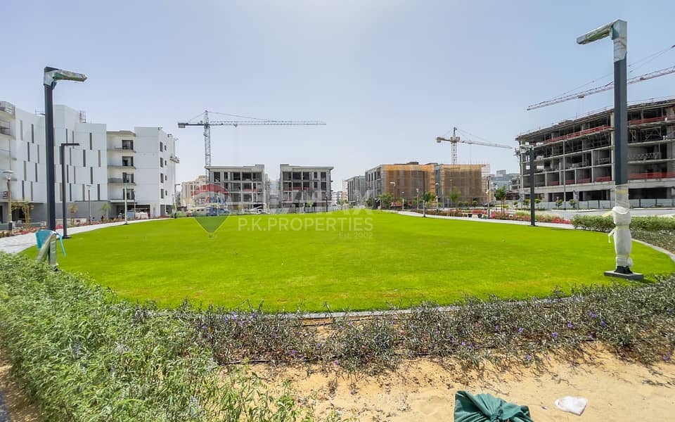 位于荔湾住宅区 的住宅地块 8000000 AED - 11767926 位于荔湾住宅区 的住宅地块 8000000 AED - 11767926