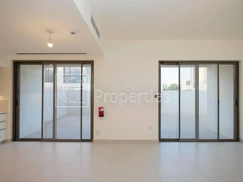 Single Row | Vacant | Prime Location Single Row | Vacant | Prime Location