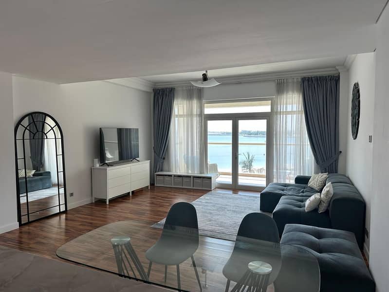 Upgraded | Sea View | Vacant June Upgraded | Sea View | Vacant June