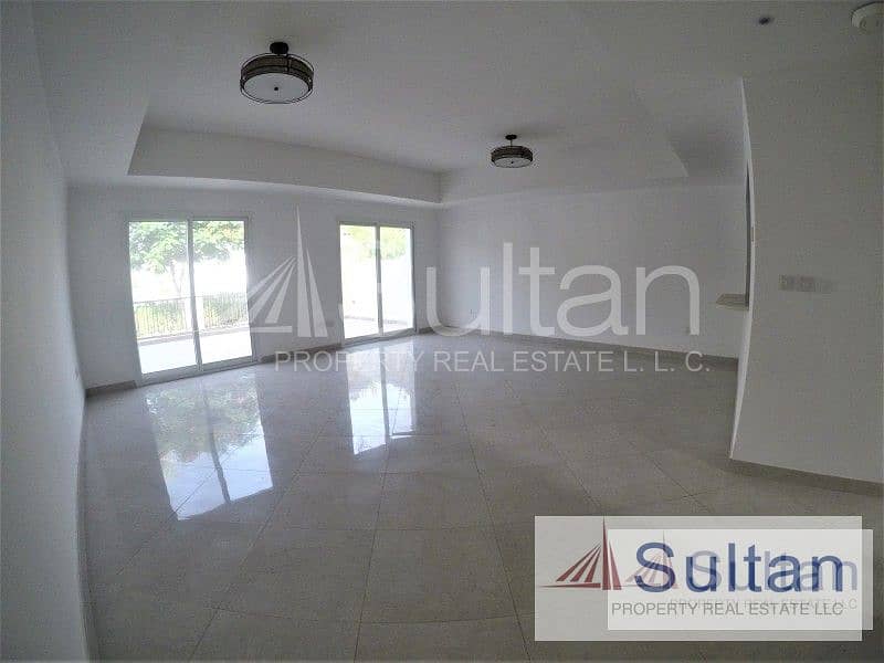 2 3BR Bayti Villa with Direct Pool Access in Hamra Village