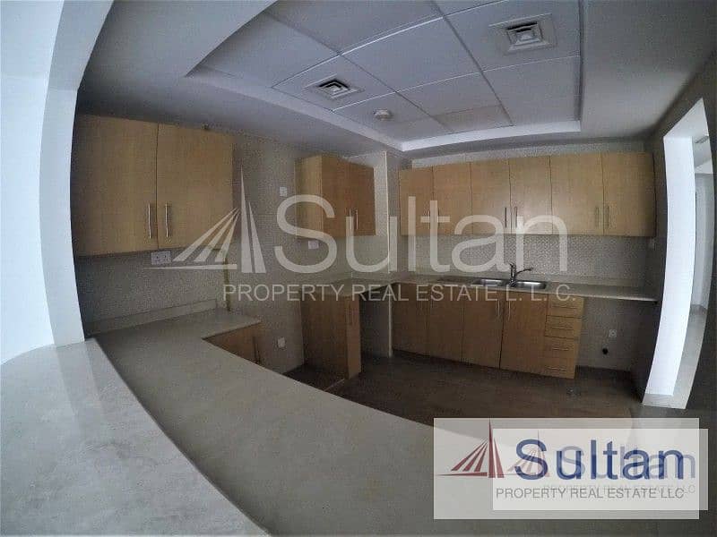 3 3BR Bayti Villa with Direct Pool Access in Hamra Village