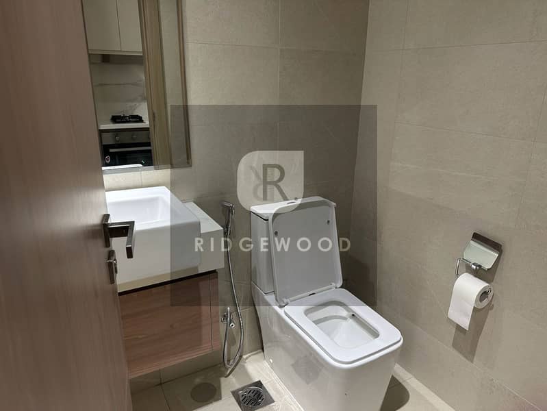 2 RIDGEWOOD REAL ESTATE 001- (7). jpg