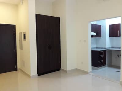 Studio for Rent in Bur Dubai, Dubai - compressed_20180517_115803. jpg