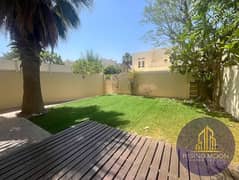 فیلا في زلال 1،زلال،البحيرات 3 غرف 290000 درهم - 11671517