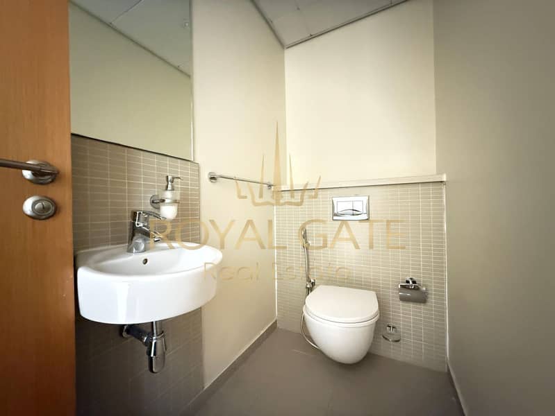 12 IMG-20250527-WA0014. jpg