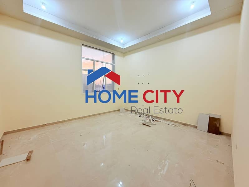 5 6ca28329-9639-41a4-82bd-24615bdaaf7a. jpg