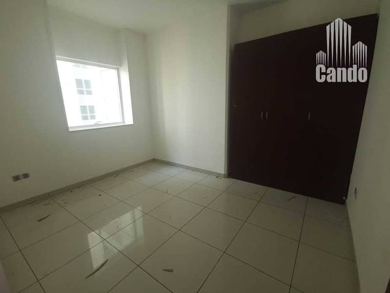 Higher Floor| Chiller is Free| Big balcony Higher Floor| Chiller is Free| Big balcony