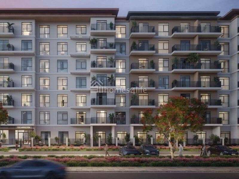 Pool View/Town Square/Big Layout/H. O-Oct 2025 Pool View/Town Square/Big Layout/H. O-Oct 2025