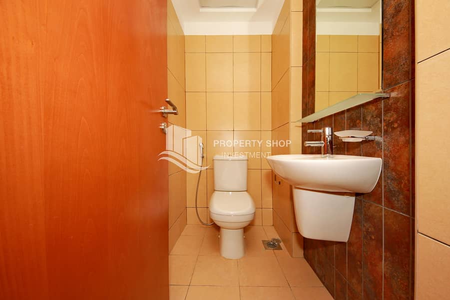 9 1-br-apartment-al-reem-island-shams-abu-dhabi-beach-tower-b-powderroom. JPG