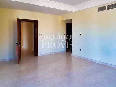 High quality villa located in luxurious community. High quality villa located in luxurious community.