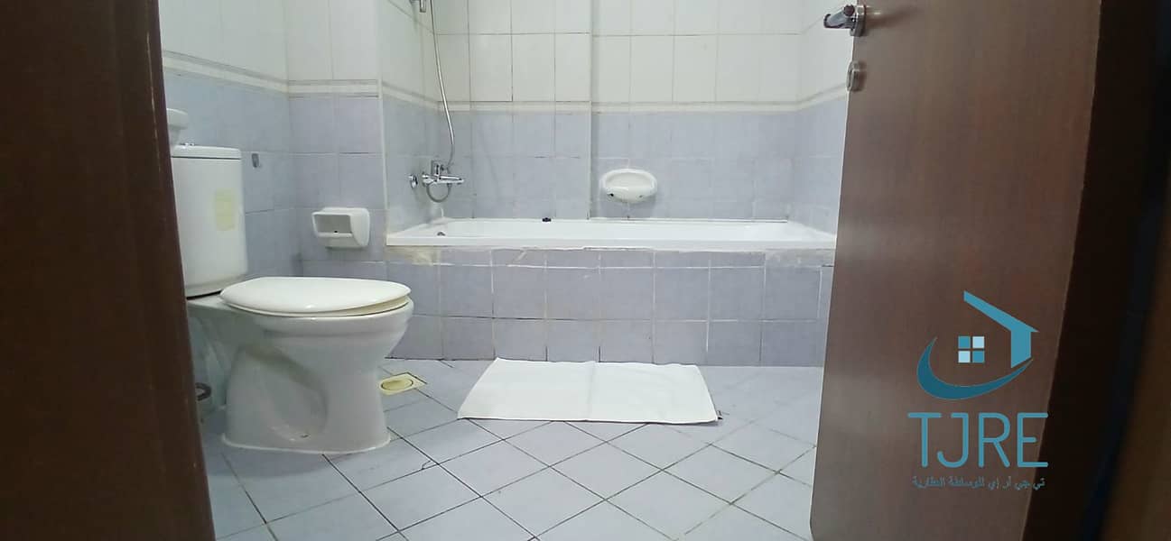 18 WhatsApp Image 2025-05-27 at 16.41. 07 (1). jpeg