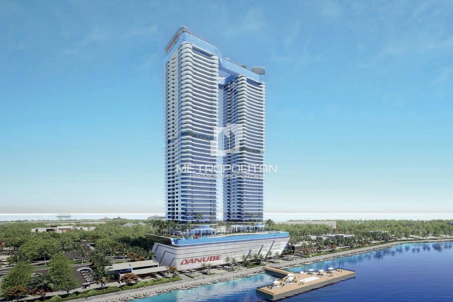 Waterfront view| Elegant design | Modern amenities Waterfront view| Elegant design | Modern amenities