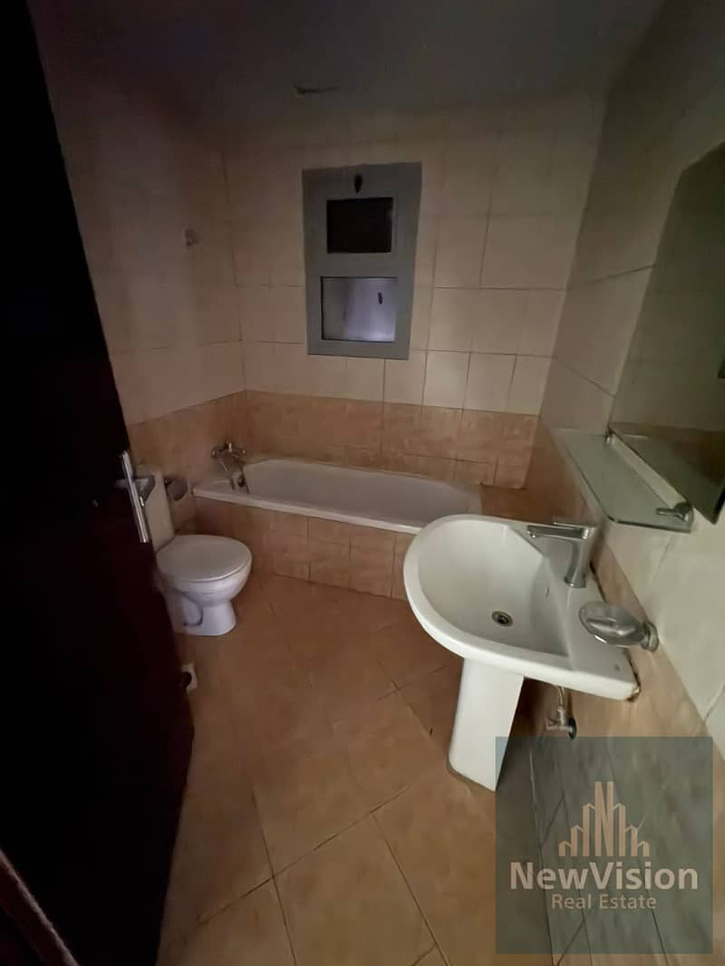 6 5. jpg