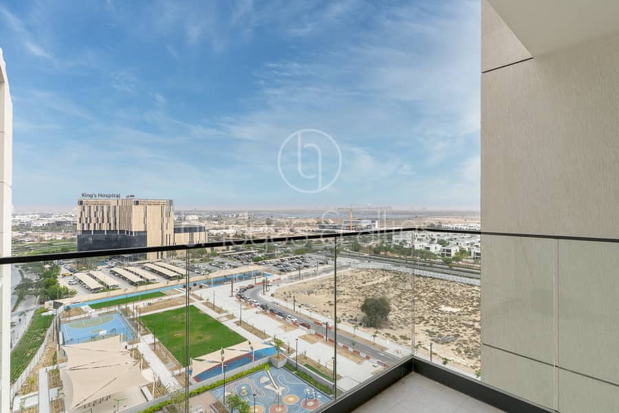 STUDIO | POOL VIEW | 400 SQFT | READY TO MOVE IN STUDIO | POOL VIEW | 400 SQFT | READY TO MOVE IN