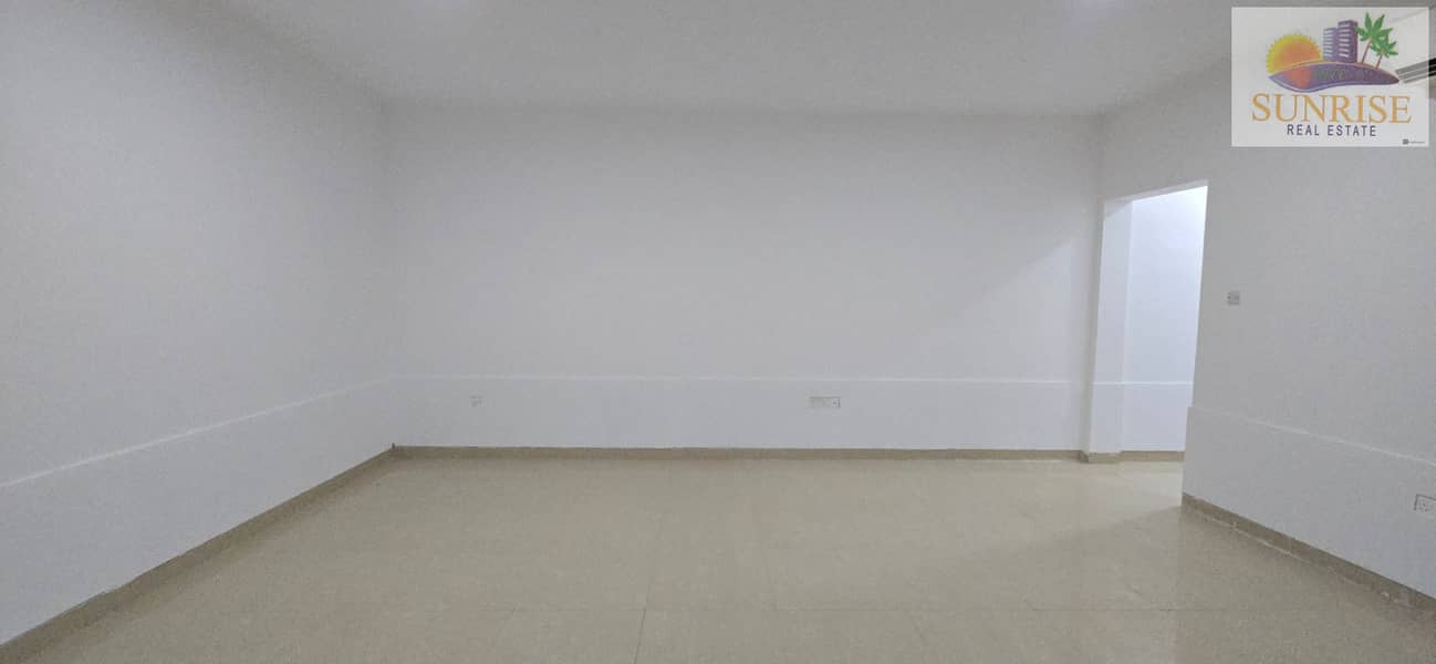 11 1000515392. jpg