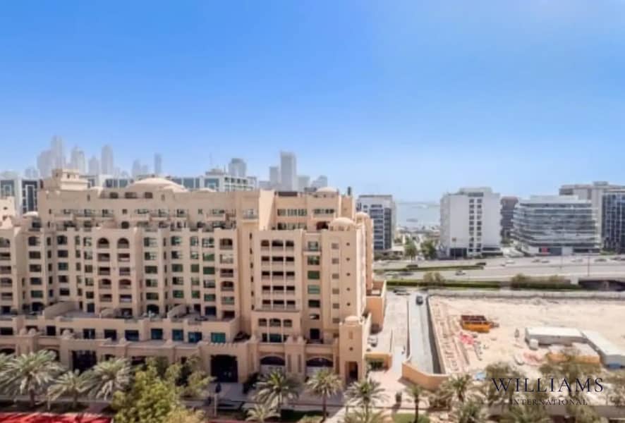 RARE PENTHOUSE | PALM VIEWS | VACANT RARE PENTHOUSE | PALM VIEWS | VACANT