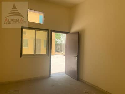 Labour Camp for Rent in Al Jurf, Ajman - WhatsApp Image 2025-05-28 at 10.39. 02_0306d85e. jpg