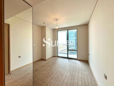 2 Bedroom Apartment for Rent in Downtown Dubai, Dubai - Live Next to Dubai Mall | Spacious 2 Bedroom Unit