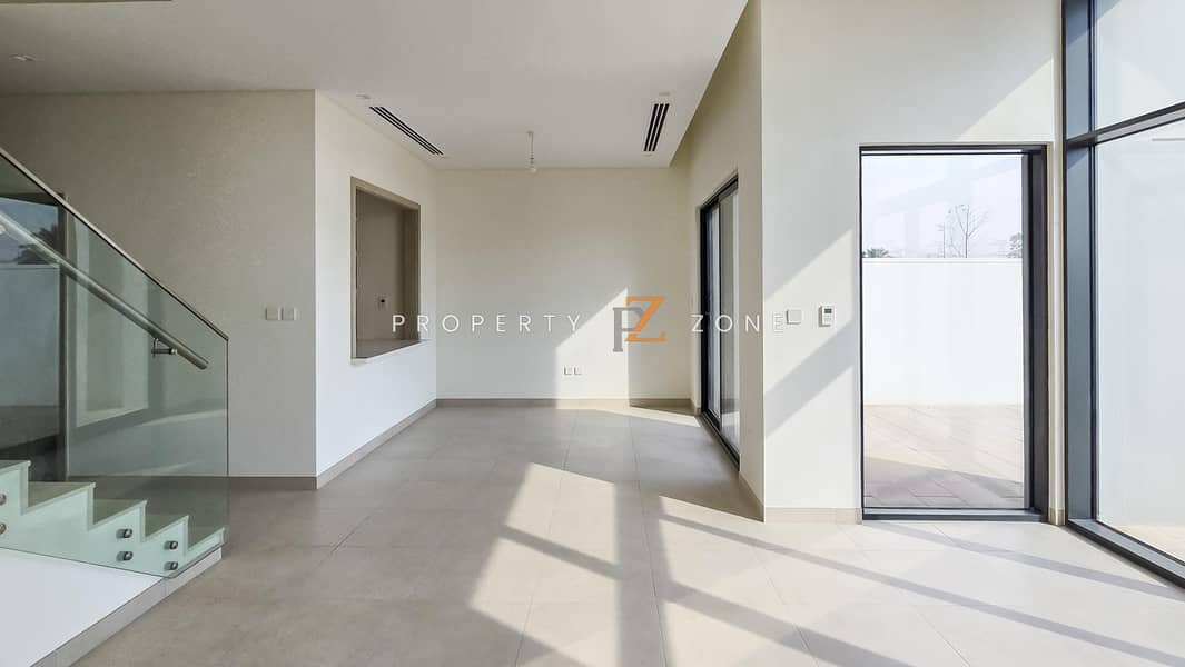 NEXT TO POOL AND PARK | BEST PRICE | BIG PLOT NEXT TO POOL AND PARK | BEST PRICE | BIG PLOT