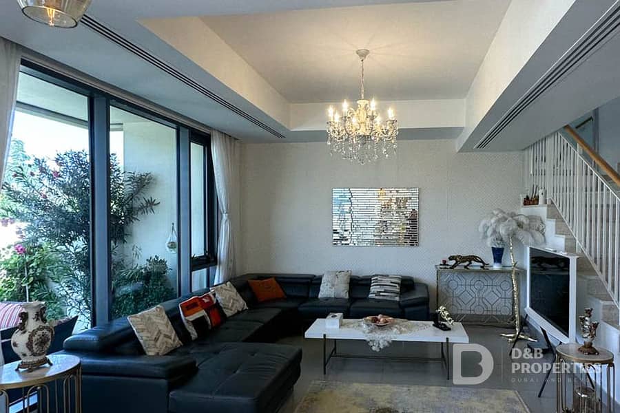 位于迪拜山庄,枫叶社区,枫叶1号公寓 5 卧室的联排别墅 350000 AED - 11778446 位于迪拜山庄,枫叶社区,枫叶1号公寓 5 卧室的联排别墅 350000 AED - 11778446