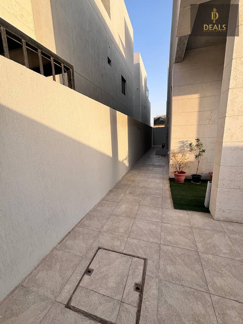 11 فيلا بالياسمين11. jpg