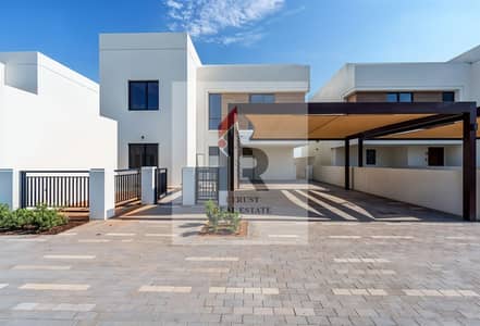 5 Bedroom Villa for Sale in Yas Island, Abu Dhabi - freepik__enhance__26590. png