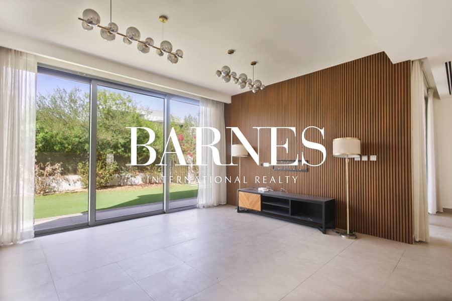 Family Home | Modern Villa | Open-plan Layout Family Home | Modern Villa | Open-plan Layout