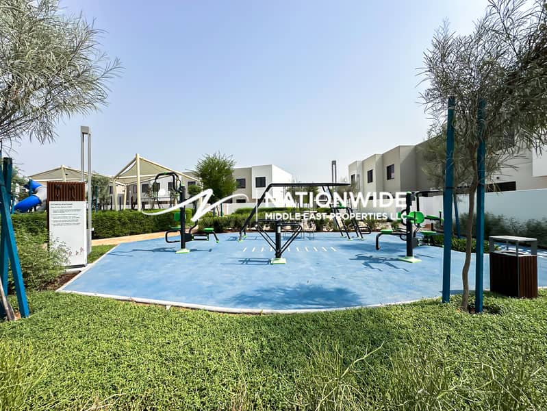 Таунхаус в Яс Айленд,Ноя Вива, 2 cпальни, 155000 AED - 11779485 Таунхаус в Яс Айленд,Ноя Вива, 2 cпальни, 155000 AED - 11779485