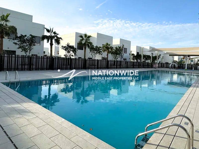 Таунхаус в Яс Айленд,Ноя Вива, 2 cпальни, 163000 AED - 11779490 Таунхаус в Яс Айленд,Ноя Вива, 2 cпальни, 163000 AED - 11779490