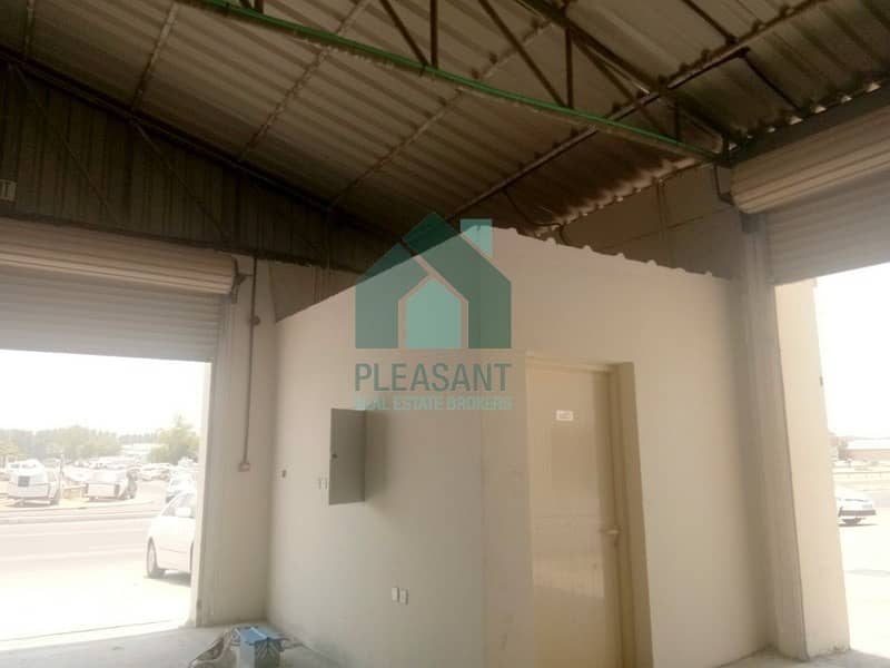 Brand New Warehouse With Inside Office Available For Rent !