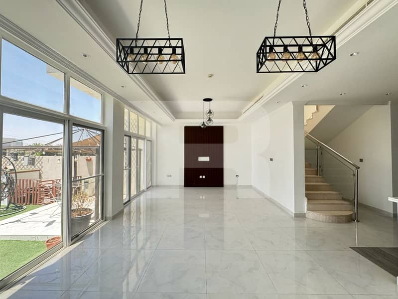 4BR Modern Townhouse with Garden | Vacant 4BR Modern Townhouse with Garden | Vacant