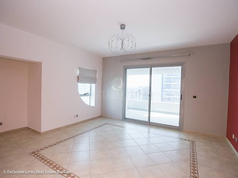 Spacious 2 bedroom Apartment Dubai Marina