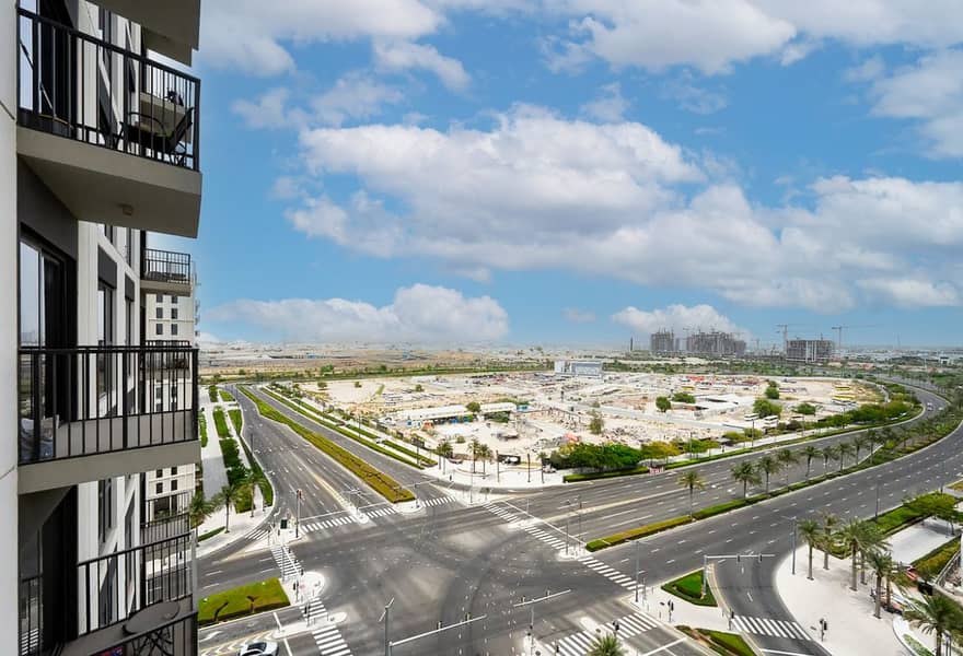 WELL MAINTAINED | BRIGHT 1 BED | BOULEVARD VIEW WELL MAINTAINED | BRIGHT 1 BED | BOULEVARD VIEW