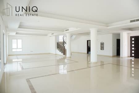 فیلا 6 غرف نوم للبيع في ليفينغ ليجيندز، دبي - Living Area 1. jpeg