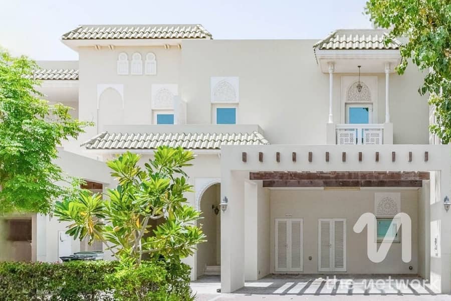 位于阿尔弗雷德街区,阔塔什别墅区 3 卧室的联排别墅 4300000 AED - 11781775 位于阿尔弗雷德街区,阔塔什别墅区 3 卧室的联排别墅 4300000 AED - 11781775