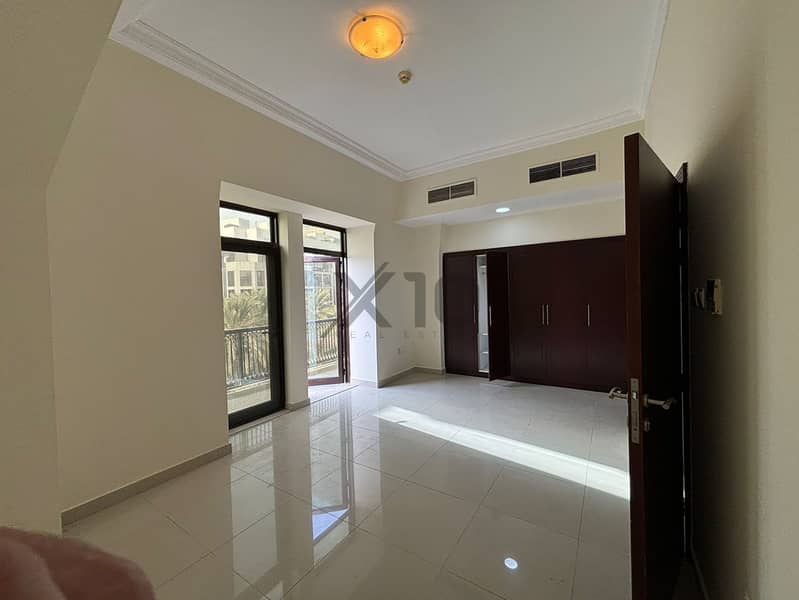 位于朱美拉环形村(JVC),JVC第13区,桑葚联排别墅 4 卧室的别墅 3100000 AED - 11754628 位于朱美拉环形村(JVC),JVC第13区,桑葚联排别墅 4 卧室的别墅 3100000 AED - 11754628